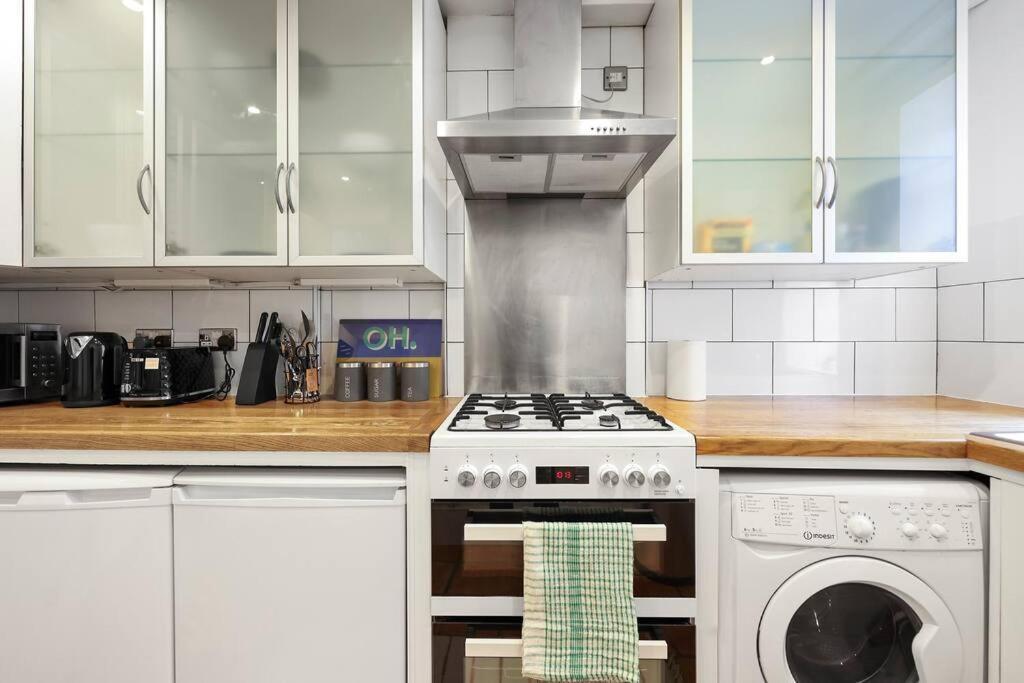Cozy Private 1-bedroom Short Term & Flexible Renting Hoxton With Free Wifi Appartamento Londra